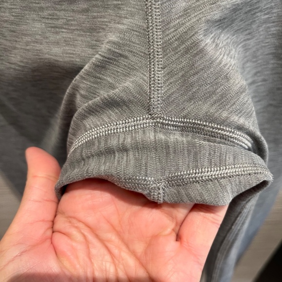 Lululemon Size 8 - 25 inches long - Picture 5 of 7